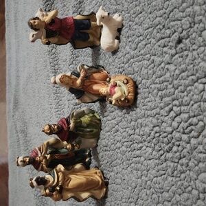 7 Piece Bisque Porcelain Nativity Figures